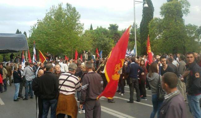 Opozicija Crne Gore traži pad Vlade, neće polovična rješenja