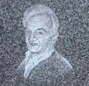 Sreten Gazivoda – Stakim brat. U znak sjećanja  na voljenu  sestru, svojoj ćerki je dao njeno ime. Želio je  da  uz  sjećanje na sestru živio i njeno ime.
