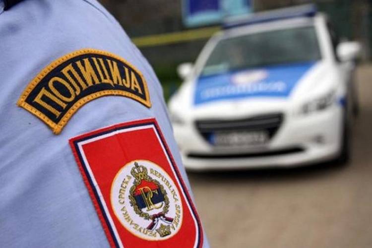 Tuča i pucnjava u centru Trebinja