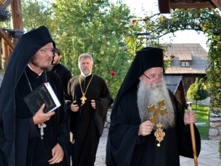 Sukob vladike i vlasnika Etno-sela