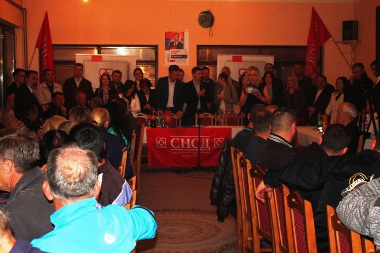 Javna tribina SNSD U Mokrom : Očekivana i opravdana podrška Mokrana Bošku Jugoviću